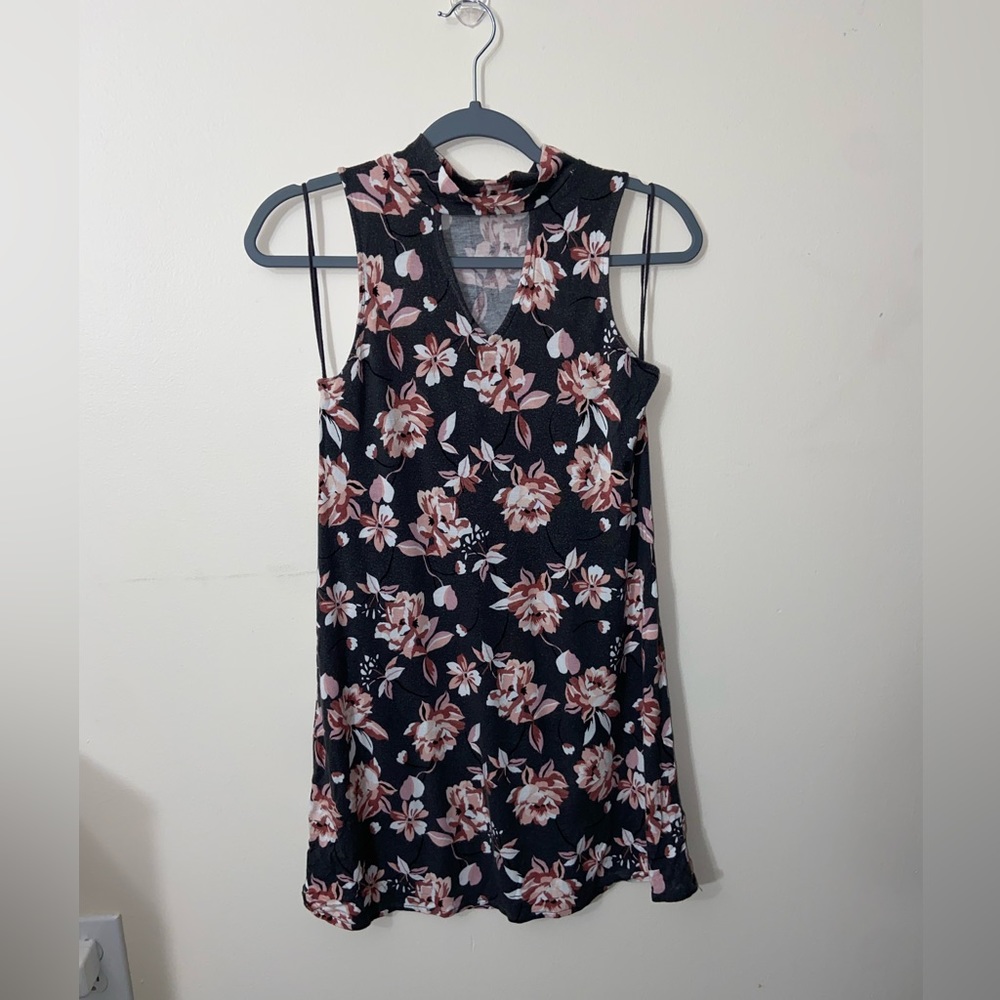 Aeropostale floral cotton summer dress with a high neckline and triangle cut out